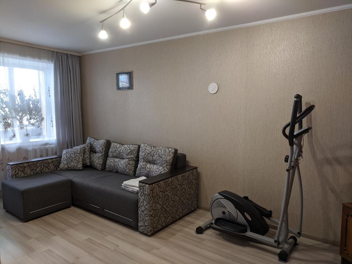 Apartment With Balcony On Peremohy Avenue 43 Τσέρνιγκοφ Εξωτερικό φωτογραφία