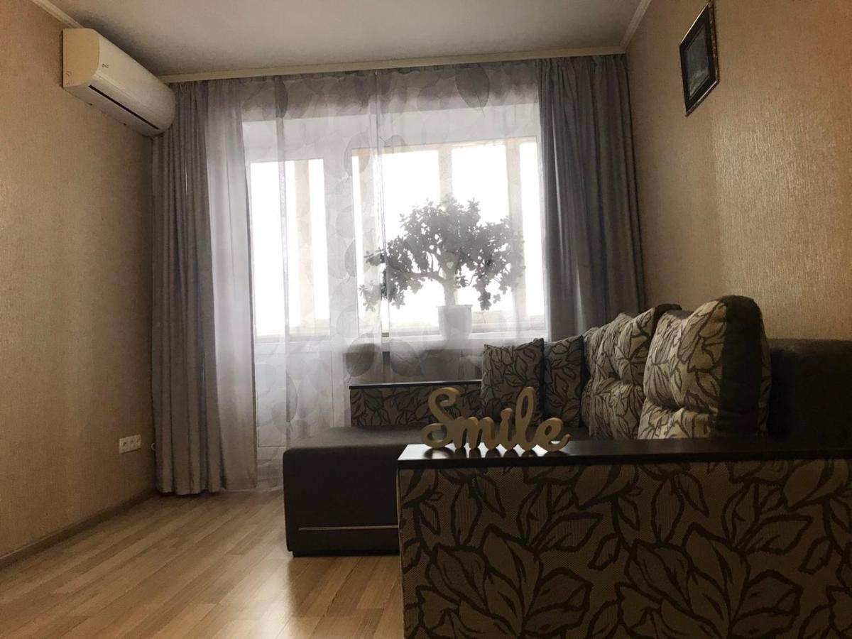 Apartment With Balcony On Peremohy Avenue 43 Τσέρνιγκοφ Εξωτερικό φωτογραφία